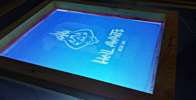 HELL AWAITS - 10Aniv Pantalla