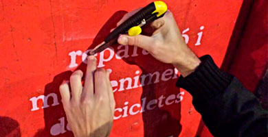 BICIQUADRA-rotulación-permanente-puerta